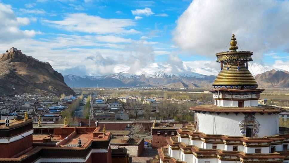 Central Tibet Tour – Explore the Roof of the World