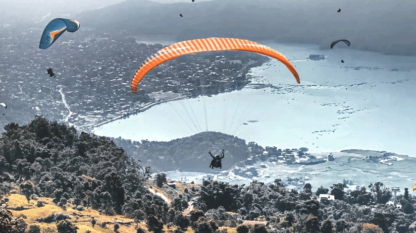 Paragliding in Nepal