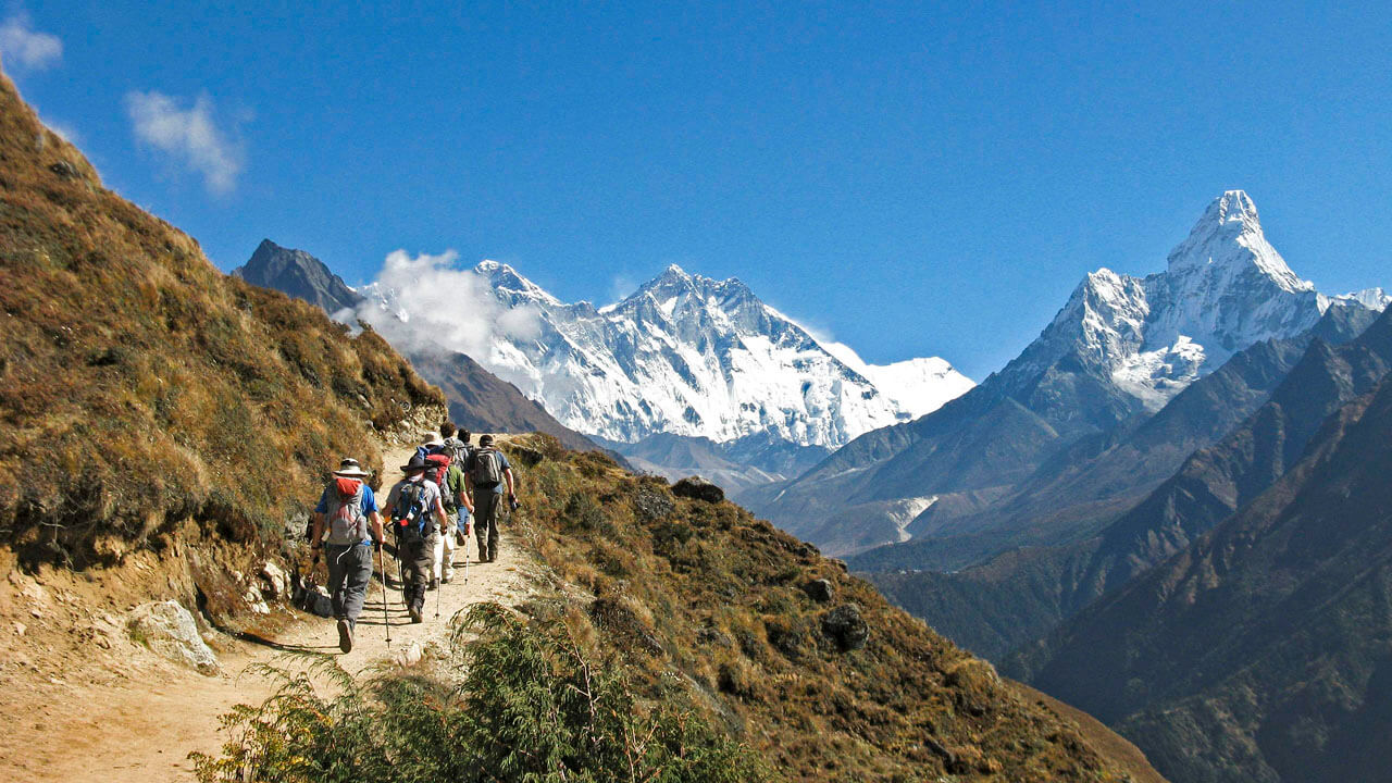 Gangtey Low Altitude Trek