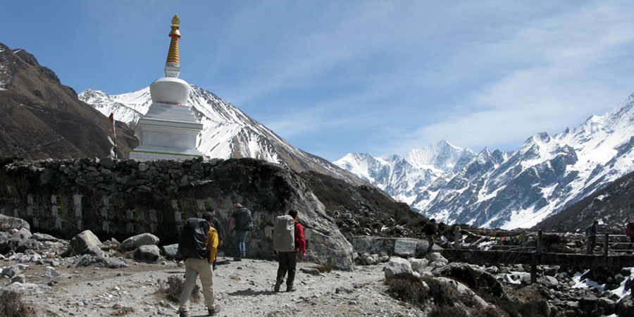 Ganja-La Pass Trekking